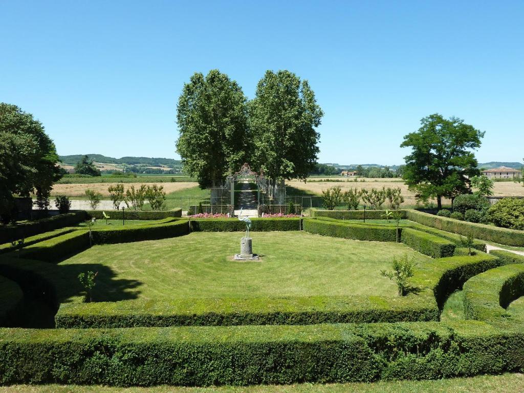 Chateau De Lacaze Lagarrigue  Exteriör bild